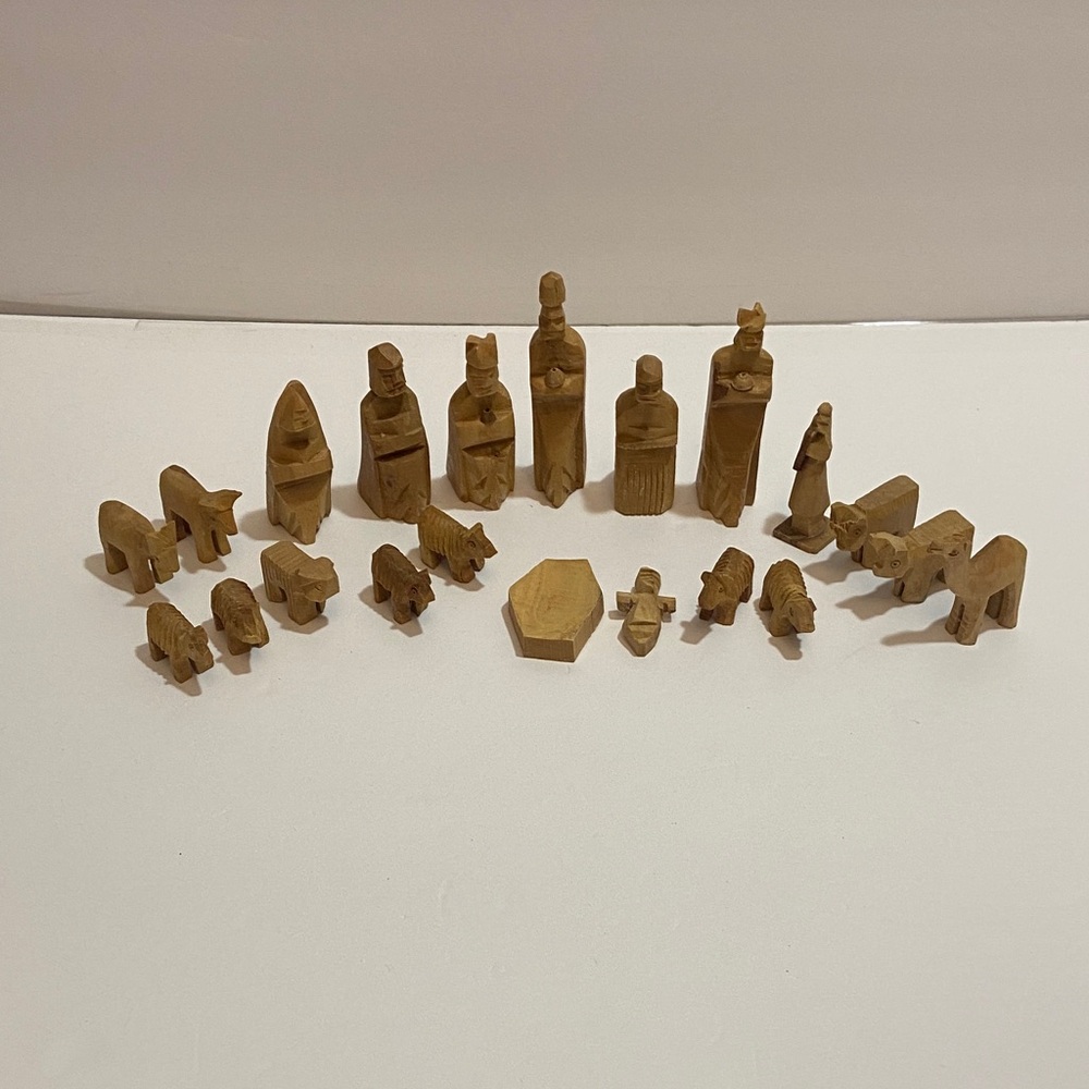 Vintage Hand carved Mini Wooden Nativity 21 pc. Set